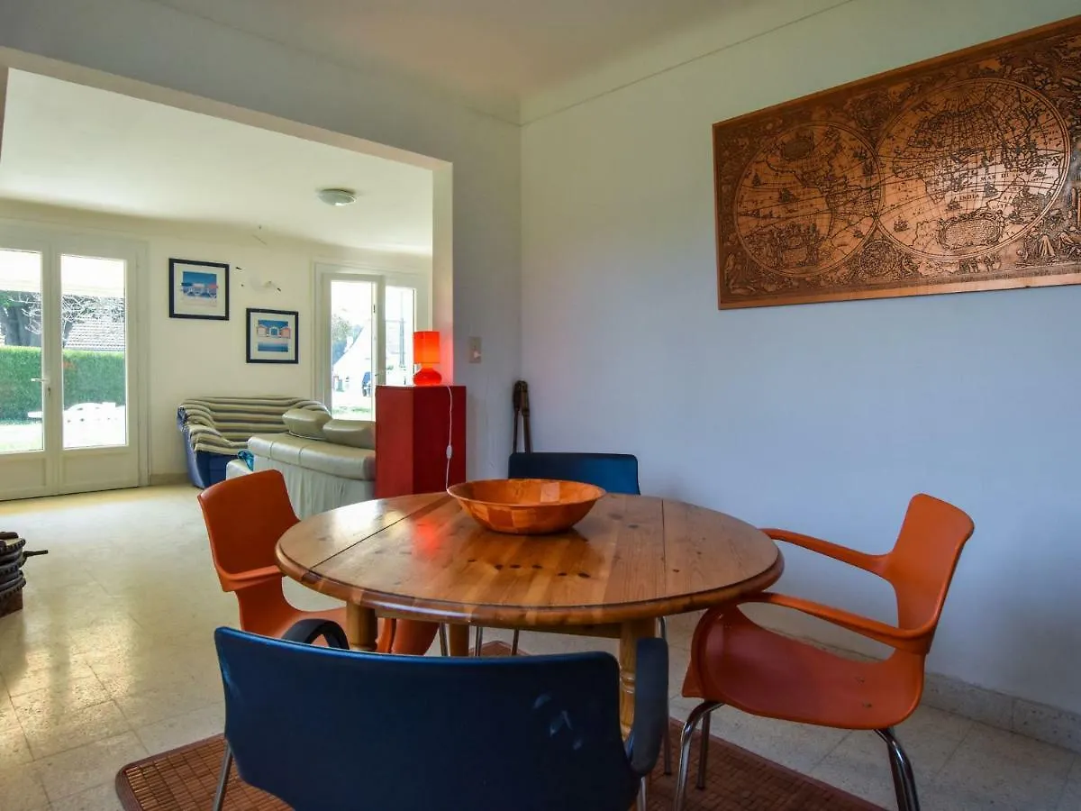 Peaceful Holiday Home Near The Beach Pénestin Frankrijk